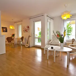  Apartment Kakadu Laubegast Wlan Tv Fahrrad Deutschland